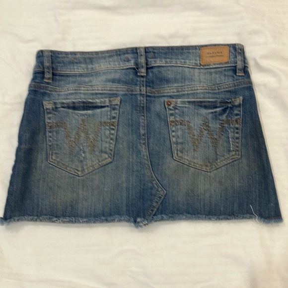 Wanama size 26 women’s Blue Denim Mini Skirt - some STAINING on behind - Picture 5 of 15